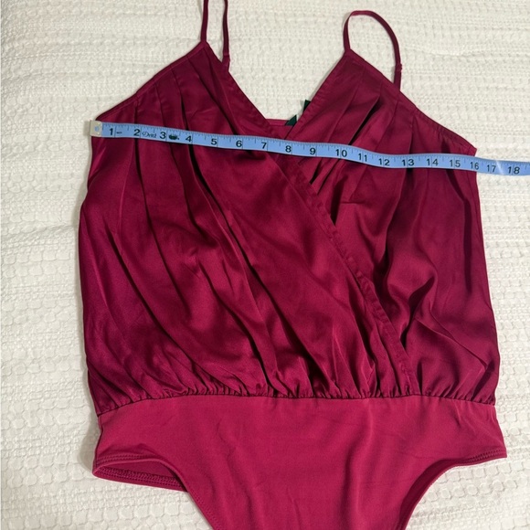 Express Fuchsia Sleeveless Bodysuit - Picture 6 of 8